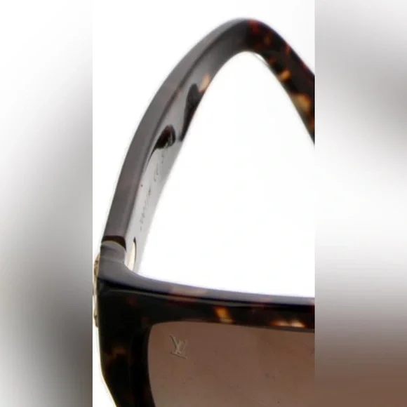 Louis Vuitton Vintage 2006 Square Sunglasses - brown - Picture 5 of 10
